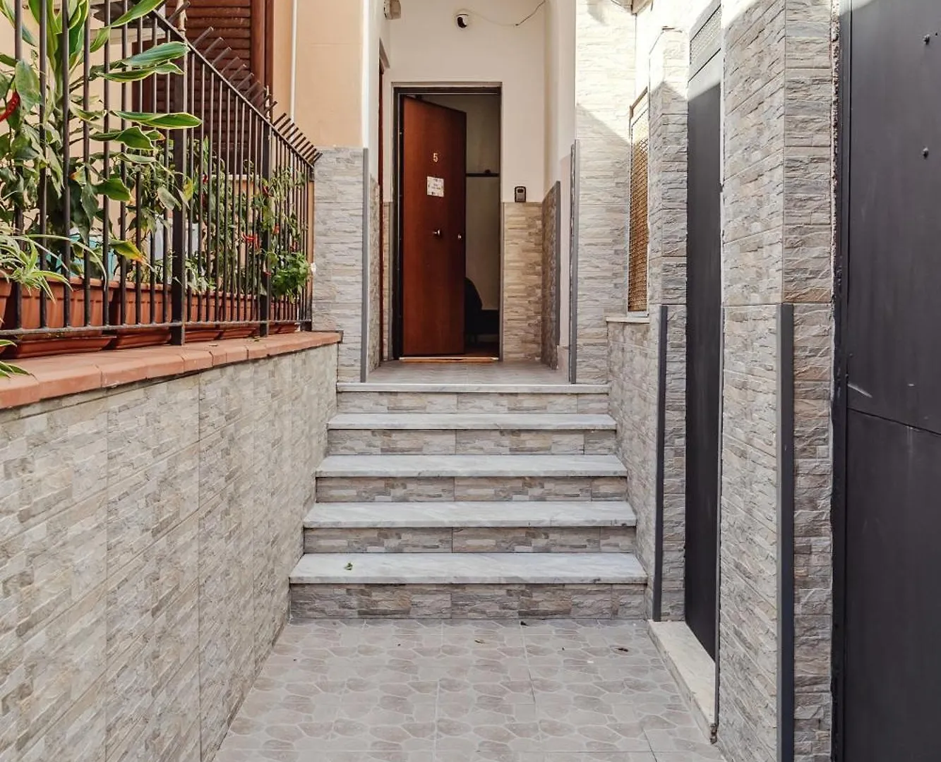Relax Sicilia Bedda Apartment Palermo